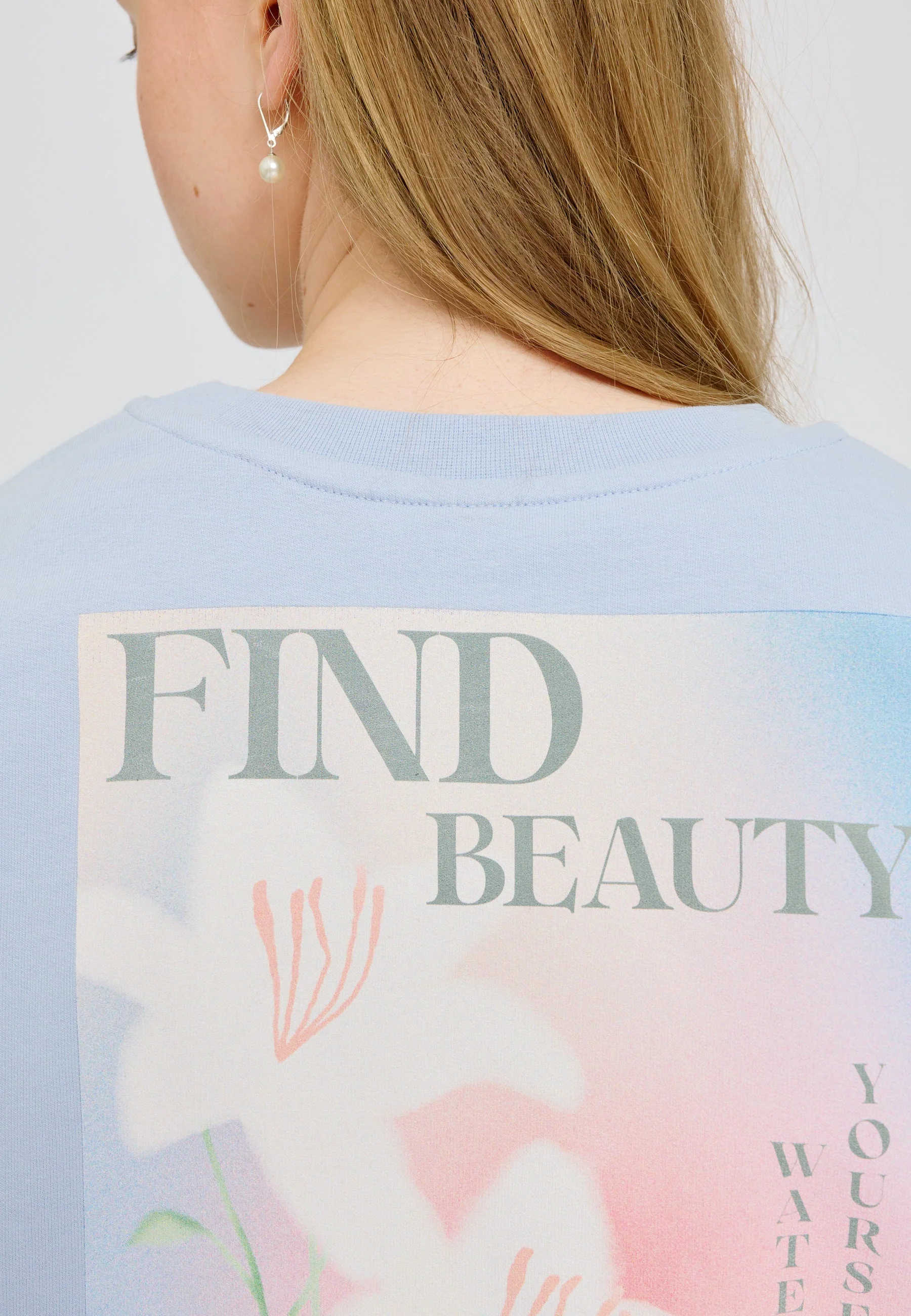 Back Print Sweatshirt - Image 3