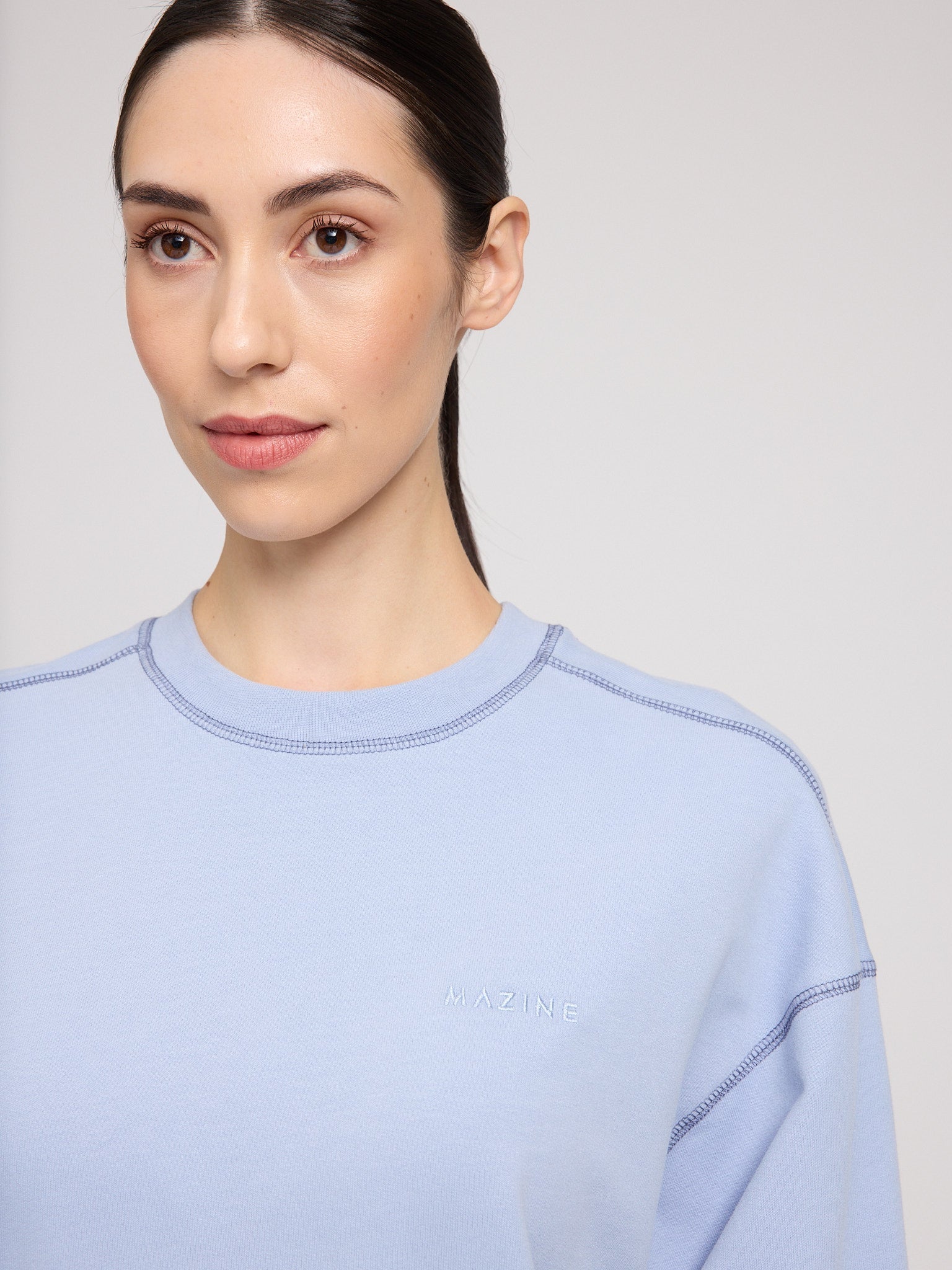 Basic Sweatshirt - Image 9