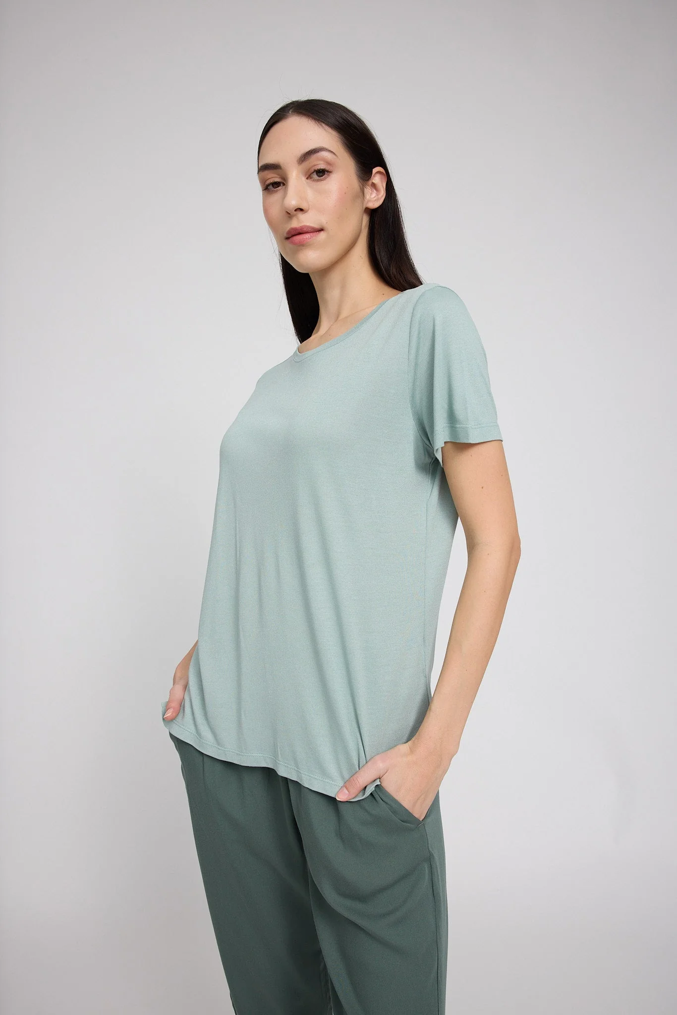 Ecovero Viscose Basic T-Shirt - Image 16
