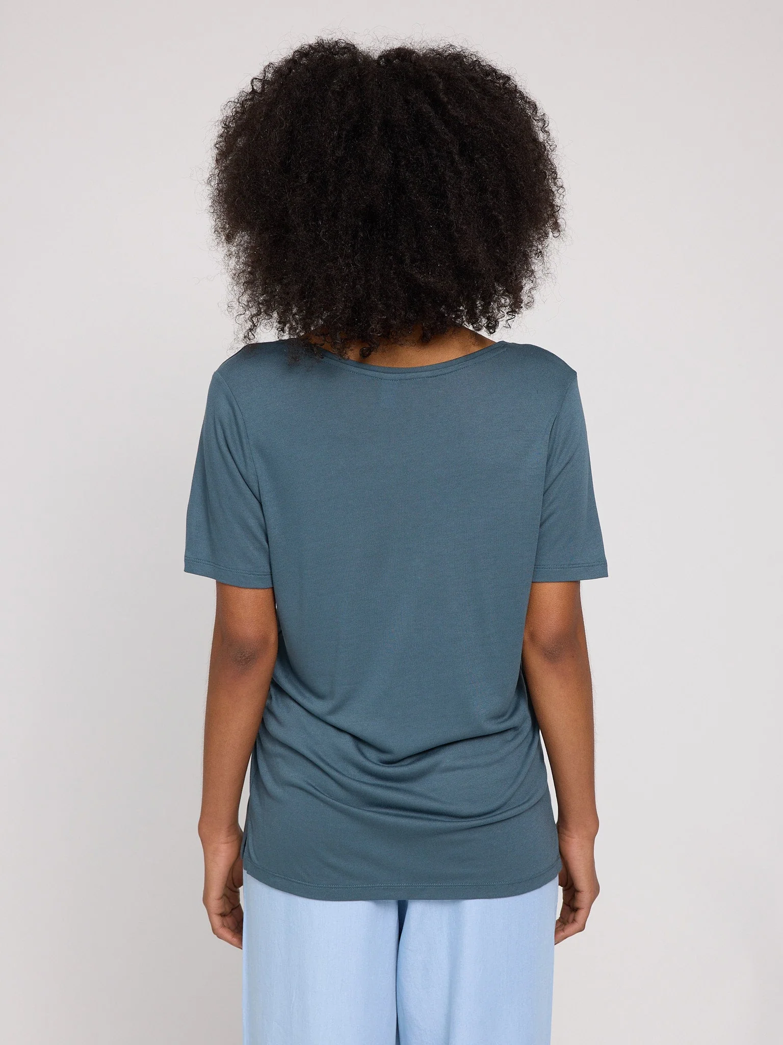 Ecovero Viscose V-Neck T-Shirt - Image 2