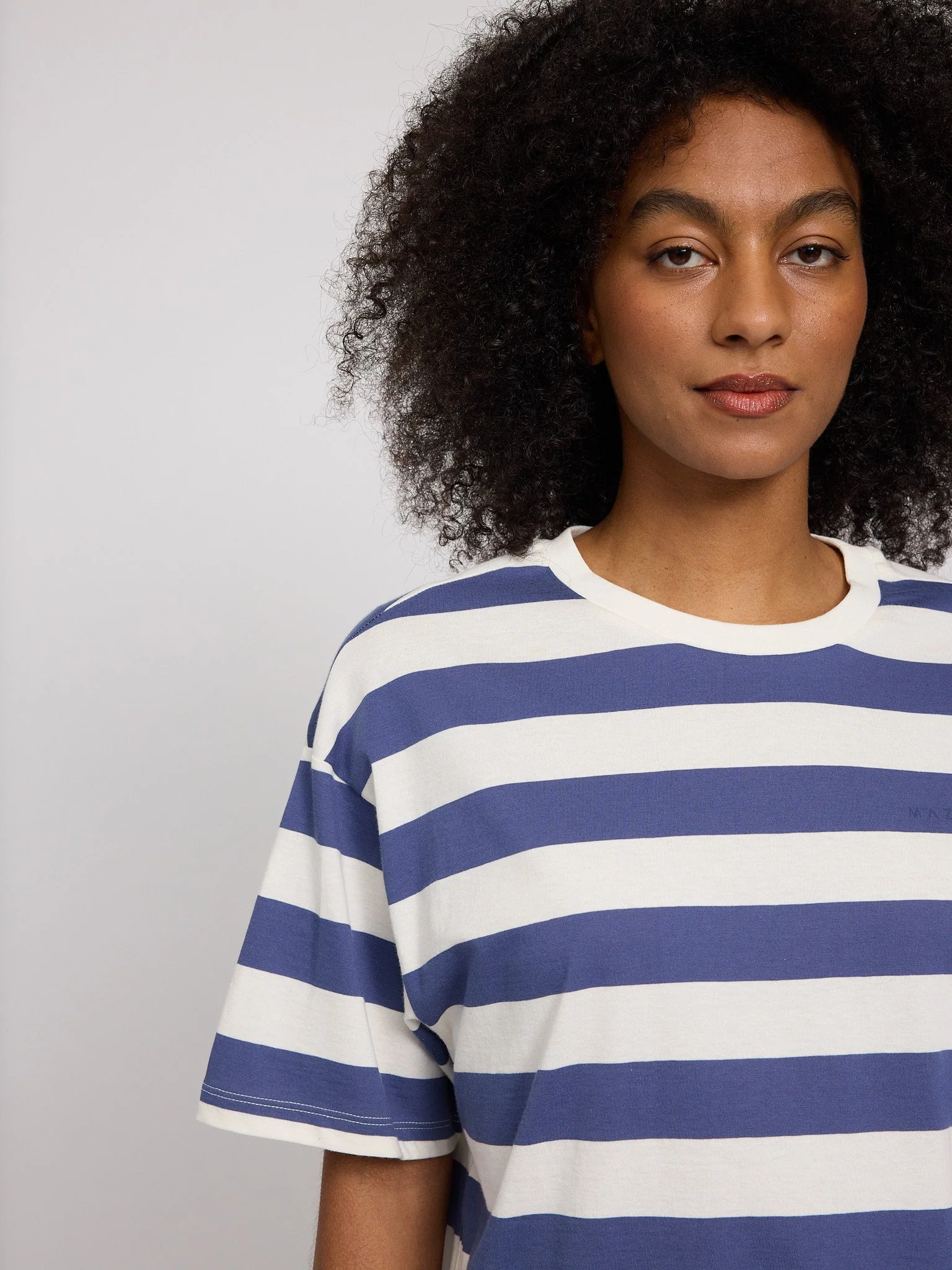 Bold Striped T-Shirt - Image 3