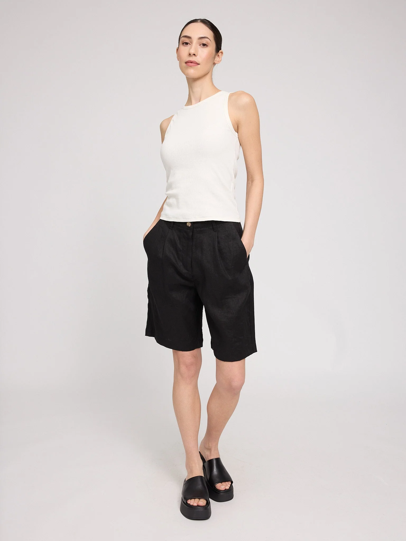 Linen Bermuda Shorts - Image 17