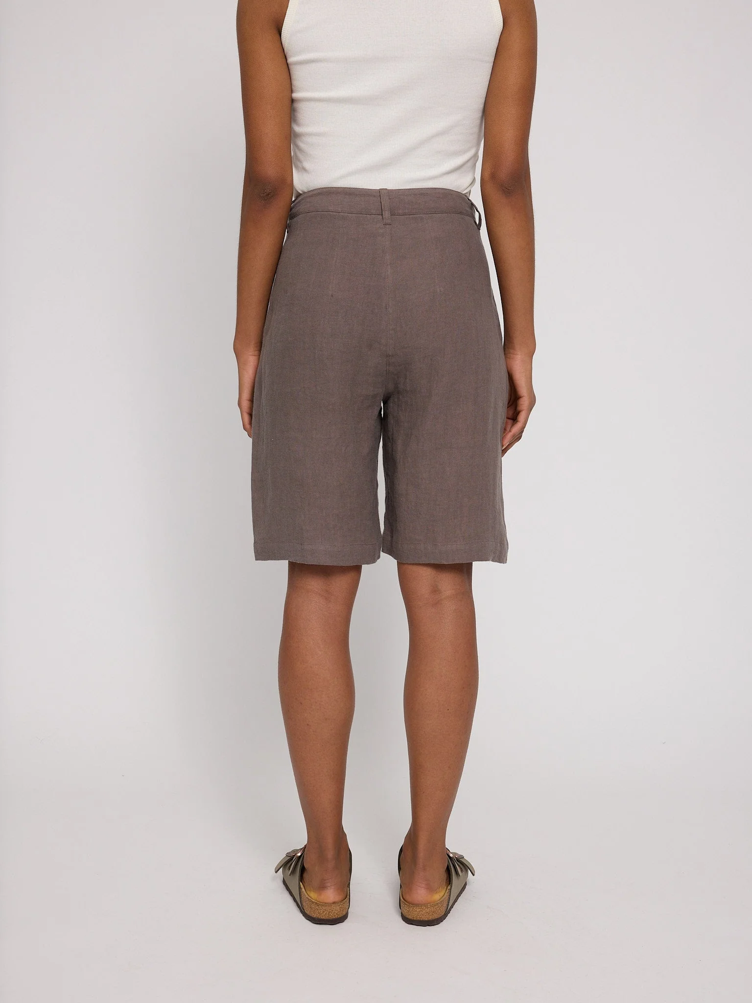 Linen Bermuda Shorts - Image 8